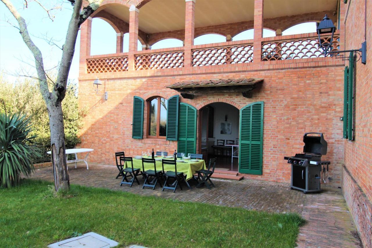 Villa Larniano Siena Esterno foto