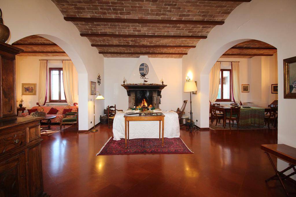 Villa Larniano Siena Esterno foto