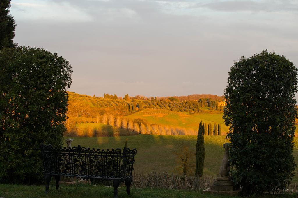Villa Larniano Siena Esterno foto