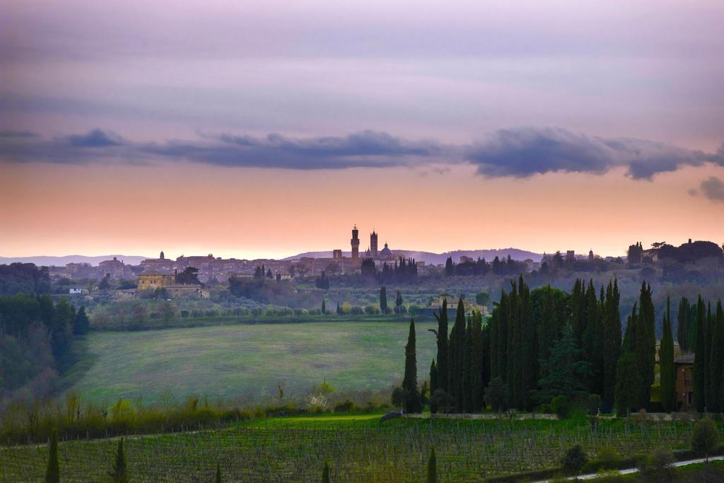 Villa Larniano Siena Esterno foto